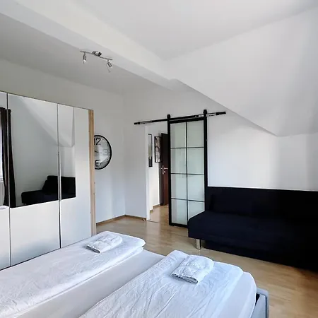 Up Residences S * Baden