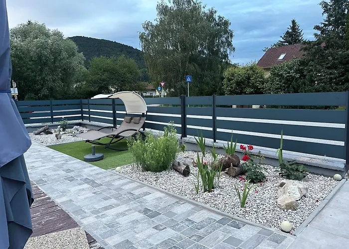 Up Residences S * Baden