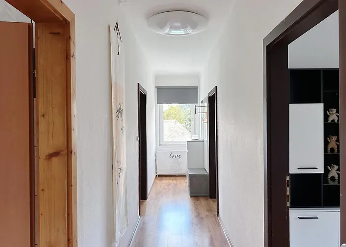 Up Residences S דירה *